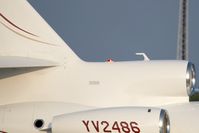 YV-2486 @ LOWW - Falcon 900