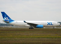 F-WWYP @ LFBO - C/n 966 - XL Airways (UK) ntu due to his demise... For Mexicana - by Shunn311