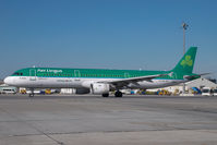 EI-CPE @ VIE - Aer Lingus Airbus 321 - by Yakfreak - VAP