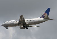 N76354 @ TPA - Continental 737-300 - by Florida Metal