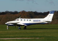 N666VK @ EGLD - TAXYING TO RUNWAY 06 - by BIKE PILOT