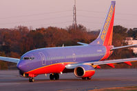 N426WN @ ORF - Southwest Airlines N426WN (FLT SWA2860) exitting RWY 5 at Taxiway Echo after arrival from Baltimore/Washington Int'l (KBWI). - by Dean Heald