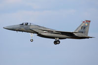 81-0036 @ LFI - McDonnell Douglas F-15C 81-0036 with the 71st FS Ironmen, based here at Langley AFB, on short final to RWY 26 after a training mission. - by Dean Heald