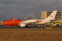 OO-TZC @ VIE - TNT Airbus A300 - by Yakfreak - VAP
