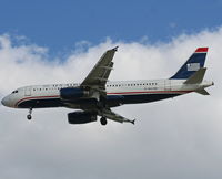 N652AW @ TPA - US Airways A320