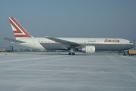 PH-MCK @ VIE - Lauda Air Boeing 767-300 - by Yakfreak - VAP