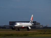 VH-VQJ @ YBBN - Jetstar Airbus A320 - by Max Riethmuller