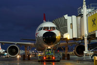 OE-LBP @ VIE - Austrian Airlines Airbus 320 - by Yakfreak - VAP