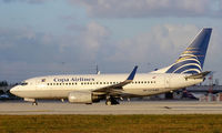 HP-1371CMP @ KMIA - Copa Airlines - by N6701