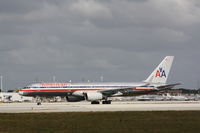 N609AA @ KMIA - Boeing 757-200 - by Mark Pasqualino