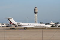 N531QS @ MCO - Net Jets Gulfstream 550 - by Florida Metal