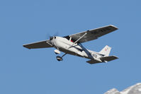 OE-KFB @ LOWI - Cessna 172S Skyhawk SP - by Juergen Postl