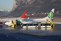 PH-HZG @ LOWI - Boeing 737-8K2 - by Juergen Postl