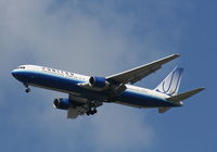 N655UA @ MCO - United 767-300 - by Florida Metal