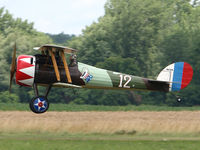 C-FEWL @ D52 - Taking off at D52 - by JOE OSCIAK