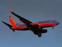 N922WN @ MCO - Southwest 737-700 - by Florida Metal