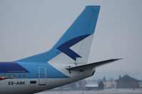 ES-ABK @ SZG - Boeing 737-36N - by Juergen Postl