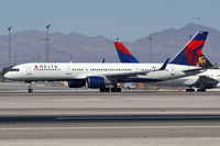 N703TW @ KLAS - Delta Airlines / 1996 Boeing 757-2Q8 - by Brad Campbell