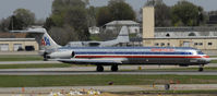 N585AA @ KMSP - Landing Runway 12L at MSP - by Todd Royer