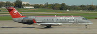 N8423C @ KMSP - Taxi to gate - by Todd Royer