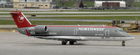 N8794B @ KMSP - Taxi to gate - by Todd Royer
