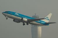 PH-BDD @ LOWW - KLM - by Delta Kilo