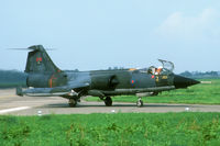 104806 @ EHLW - The last shooting exercise the Canadian Starfighters held at Leeuwarden. A years later the Hornet arrived. - by Joop de Groot