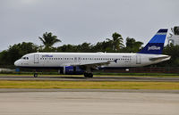 N521JB @ TNCM - Landing at SXM - by MD90Tech