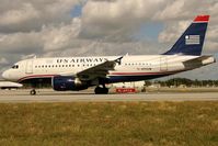 N751UW @ FLL - visitor - by Wolfgang Zilske