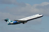 N944AT @ KFLL - Boeing 717-200
