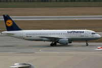 D-AIPR @ VIE - Lufthansa Airbus A320-211 - by Joker767