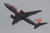 G-CELC @ SZG - Boeing 737-33A - by Juergen Postl