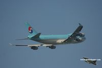 HL7467 @ VHHH - Korean Air Cargo - by Michel Teiten ( www.mablehome.com )