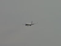 N37293 @ ONT - Continental on final to Ontario - by Helicopterfriend