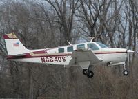 N6640S @ DTN - About to touch down on 14 at the Downtown Shreveport airport. - by paulp