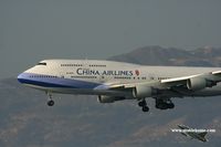 B-18205 @ VHHH - China Airlines - by Michel Teiten ( www.mablehome.com )