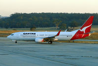 VH-VYI @ YMML - Qantas B737 with an early morning departure from Melbourne Int - by Terry Fletcher