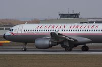 OE-LBP @ LOWW - AUSTRIAN AIRLINES RETRO - by Delta Kilo