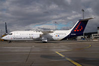 OO-DWD @ VIE - Brussels Airlines Bae 146 - by Yakfreak - VAP