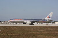 N635AA @ KMIA - Boeing 757-200 - by Mark Pasqualino