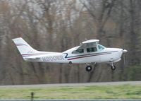 N900RR @ DTN - Landing on runway 14 at the Shreveport Downtown airport. - by paulp