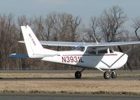N3931L @ DTN - Holding short of 14 waiting on landing traffic at the Shreveport Downtown airport. - by paulp