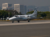 N92BE @ KSMO - N92BE departing from RWY 21 - by Torsten Hoff