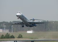 N893GA @ SHV - Lifting off of runway 14 at the Shreveport Regional airport. - by paulp
