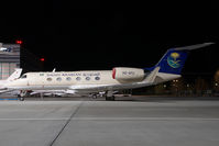 HZ-AFU @ VIE - Saudia Gulfstream 4 - by Yakfreak - VAP