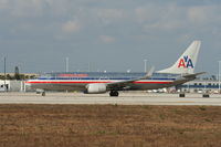 N957AN @ KMIA - Boeing 737-800 - by Mark Pasqualino