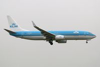 PH-BGC @ LOWW - KLM 737-800