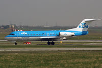 PH-KZD @ VIE - KLM cityhopper Fokker F-70 - by Joker767