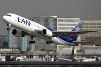 CC-CZW @ LAX - LAN Airlines CC-CZW (FLT LAN601) departing RWY 25R enroute to Jorge Chavez Int'l (SPIM) - Lima, Peru. - by Dean Heald