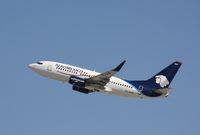 XA-AGM @ KLAX - Boeing 737-700 - by Mark Pasqualino